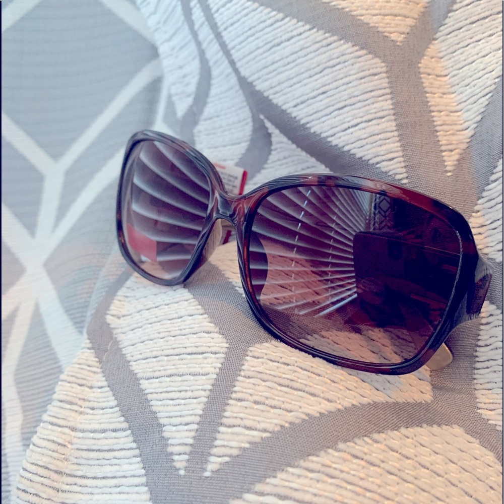 NWT Jennifer Lopez Sunglasses